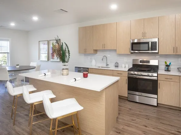 The Residences at Raritan Town Square