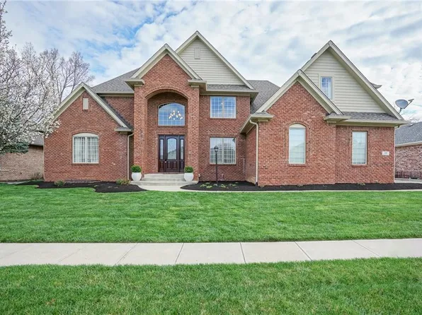 7271 Rooses Dr, Indianapolis, IN 46217