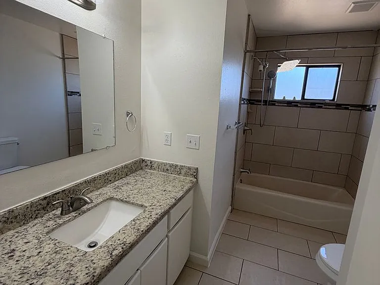2944 S Linda Vista St — Photo 7