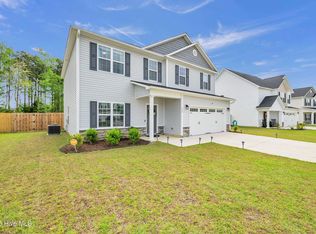 525 White Shoal Way, Sneads Ferry, NC 28460
