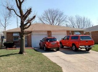 904 Kingsford Rd, Columbus, OH 43204