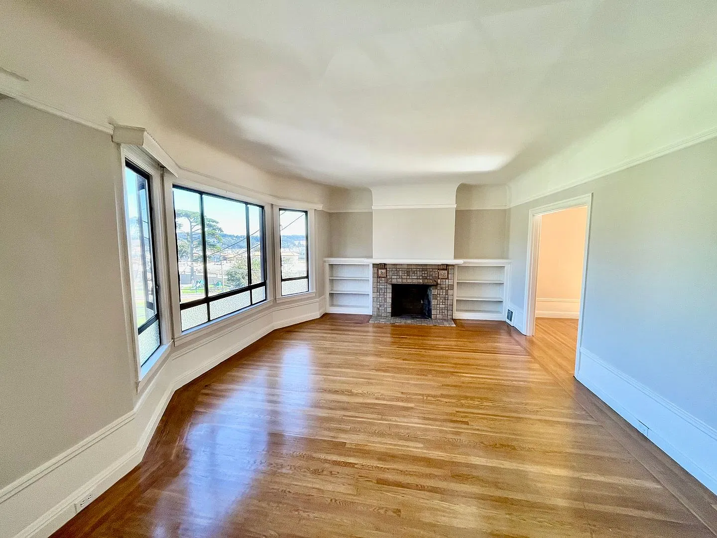 PM0538 — Photo 1