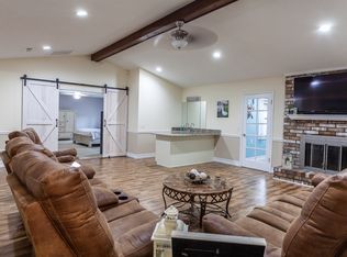 909 Longridge Ct, Orange Park, FL 32065