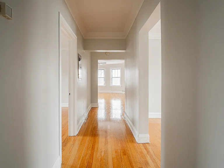 4742-48 S. Woodlawn Ave — Photo 29