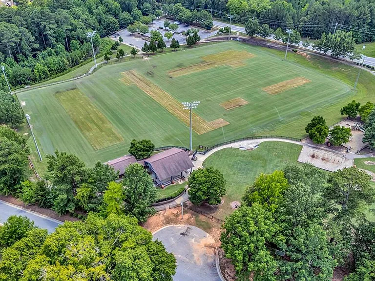 2926 Spring Manor Way — Photo 35