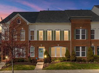 19442 Front St, Leesburg, VA 20176