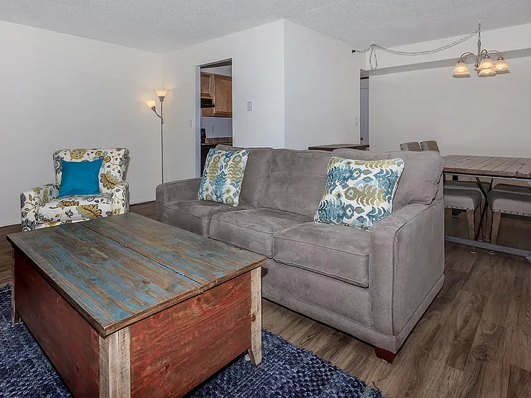 North Wood Apartments — Photo 9