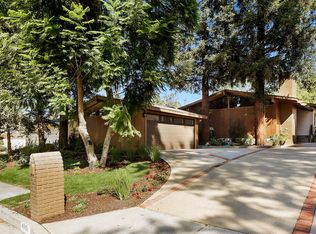 4912 Reforma Rd, Woodland Hills, CA 91364