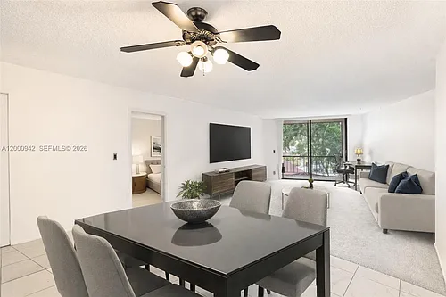 3800 N Hills Dr #206 Photo 1