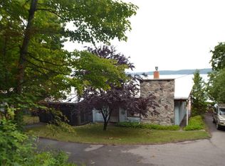 747 Shorewood Dr, Frankfort, MI 49635