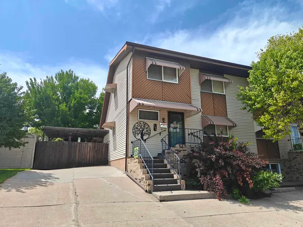 804 E 7th St, Mc Cook, NE 69001