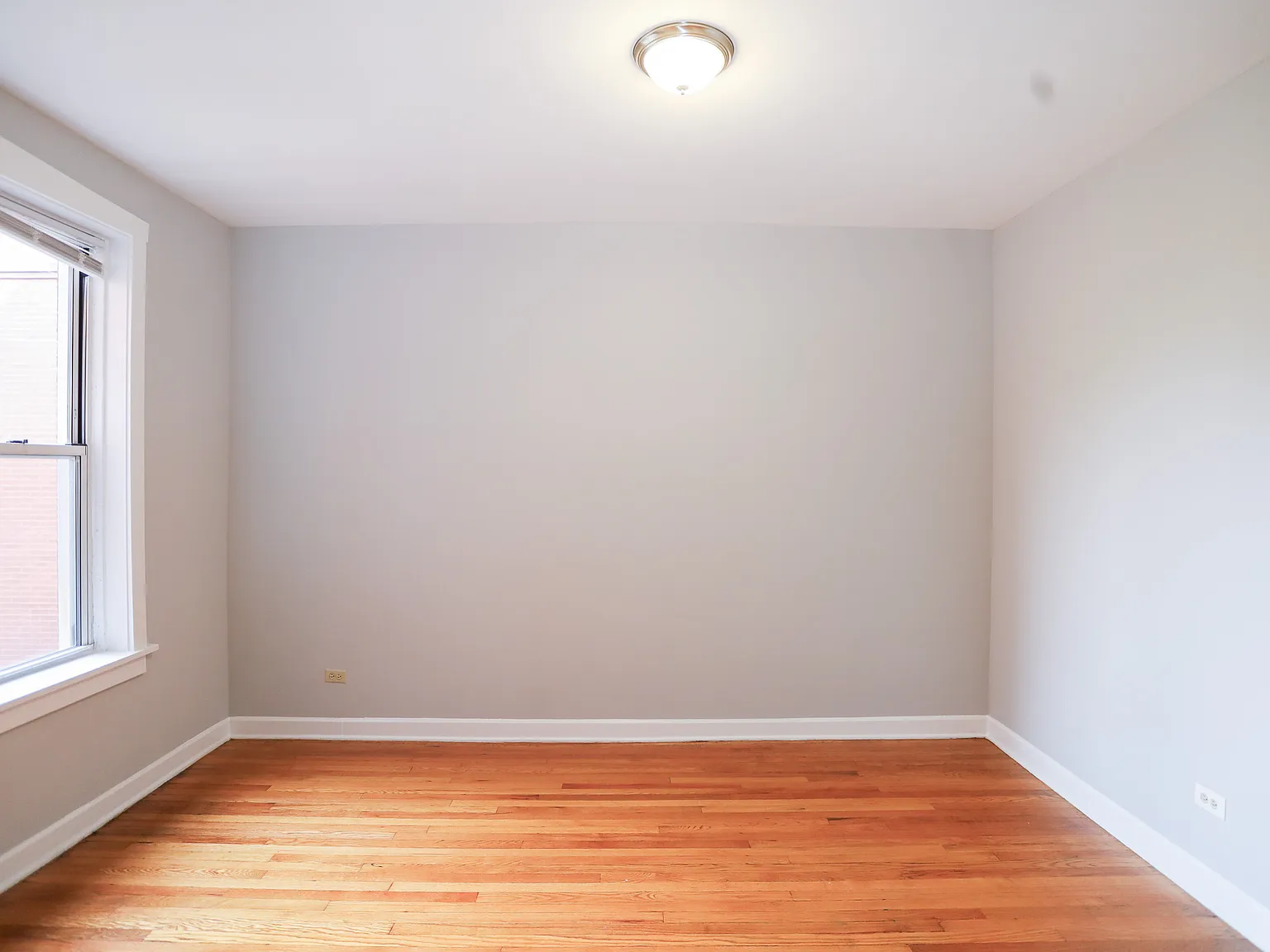 2 bed, $2,000 — Photo 4