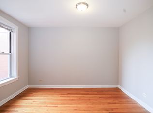 5039 N Clark St #3E, Chicago, IL 60640