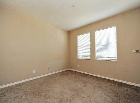 2nd image of 1816 Raven Glen Dr