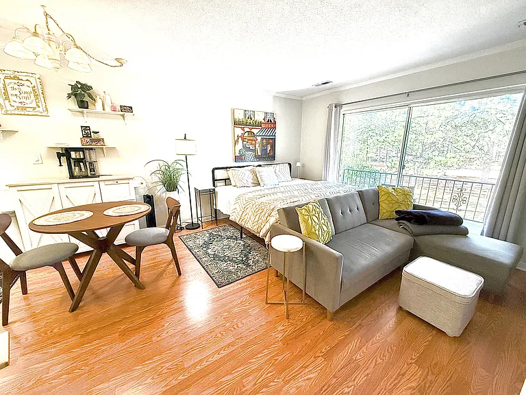 353C Driftwood Cir #C — Photo 17