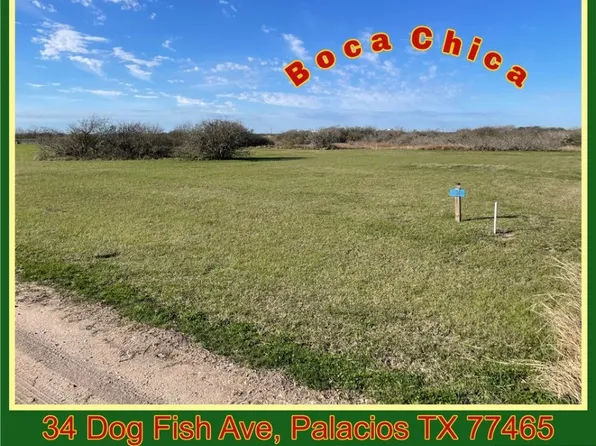34 Dog Fish Dr, Palacios, TX 77465