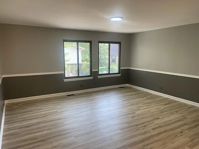 3 bed, 1097 sqft, $2,500 — Photo 2