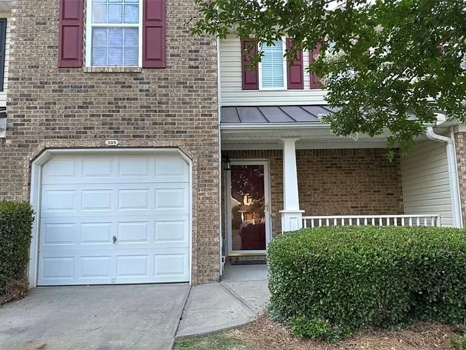 305 Fox Overlook