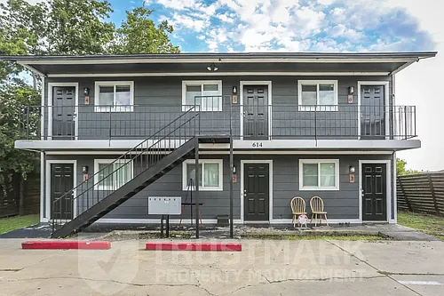 614 Adams Ave Photo 1