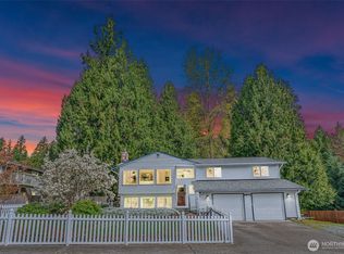 1129 207th Pl SE, Bothell, WA 98012