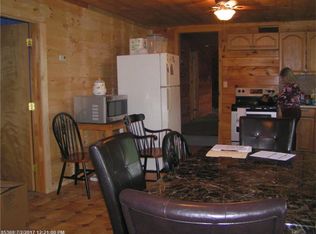 600 Redding Rd, Sumner, ME 04292