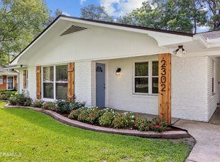 2302 Grand Point Rd, Breaux Bridge, LA 70517