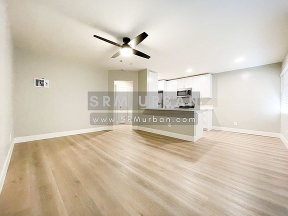 2nd image of 3940 Idaho St #2