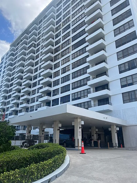600 Three Islands Blvd #1015