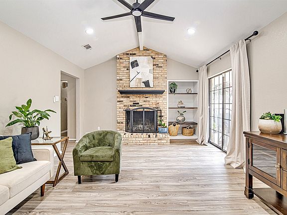 5th image of 4375 Rota Cir
