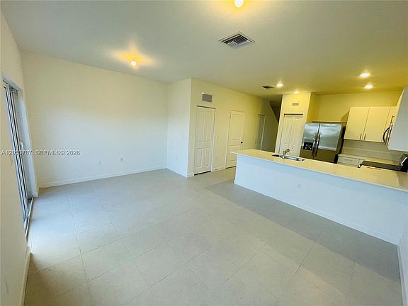 5th image of 17846 SW 358th Ter