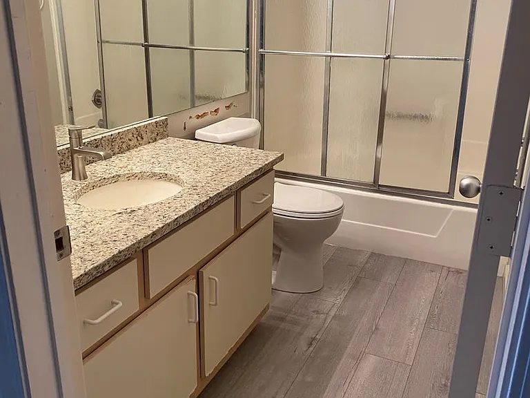 431 S 7th St — Photo 3
