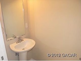 4th image of 110 SW 145th Dr Unit 2