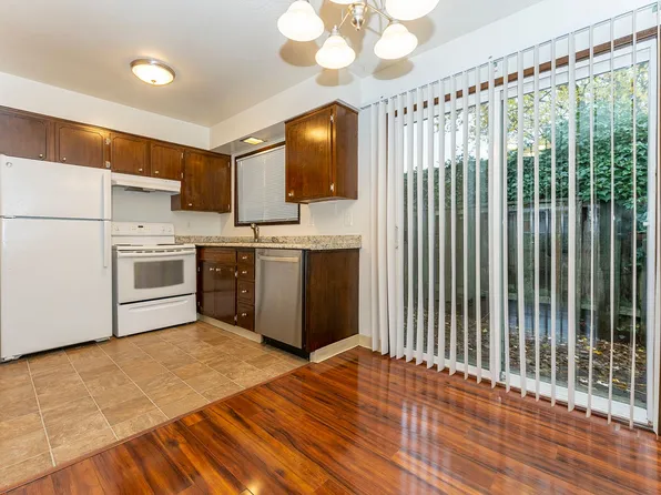 7522 SE Steele