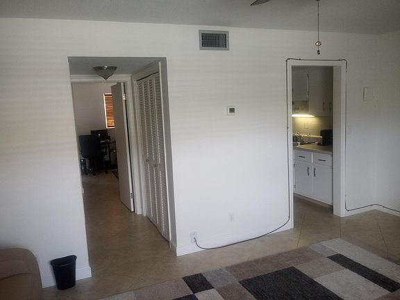 5th image of 3252 NE 13th St