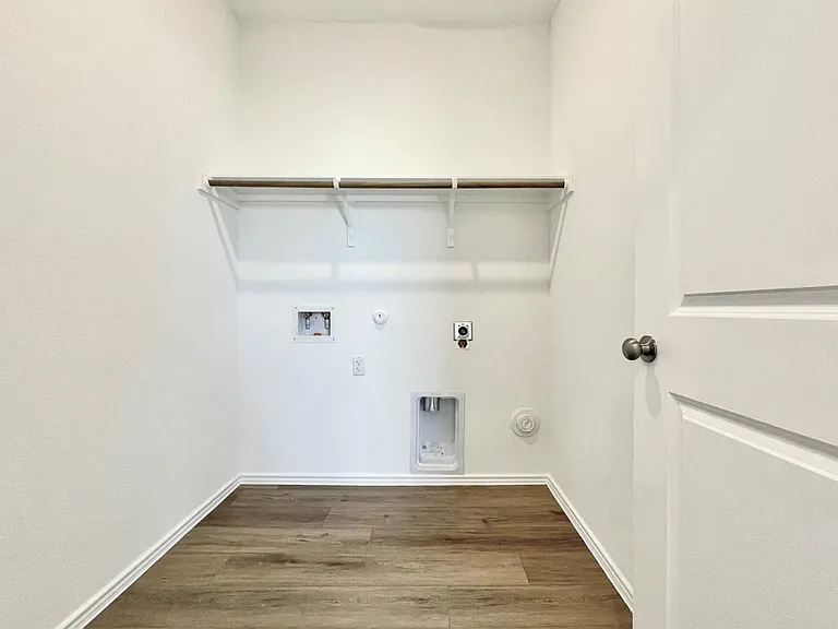 1517 Cobblecrest Ln — Photo 16