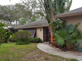 700 Cypress Rd, Vero Beach, FL 32963