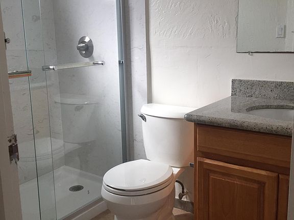 5th image of 2255 Deborah Dr APT 2