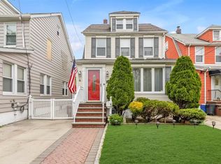 23617 88th Ave, Bellerose, NY 11426