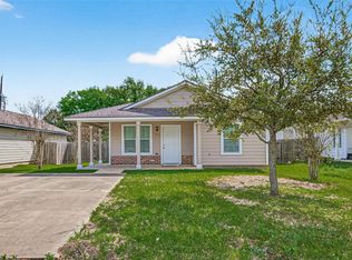 410 Collins Rd, Richmond, TX 77469