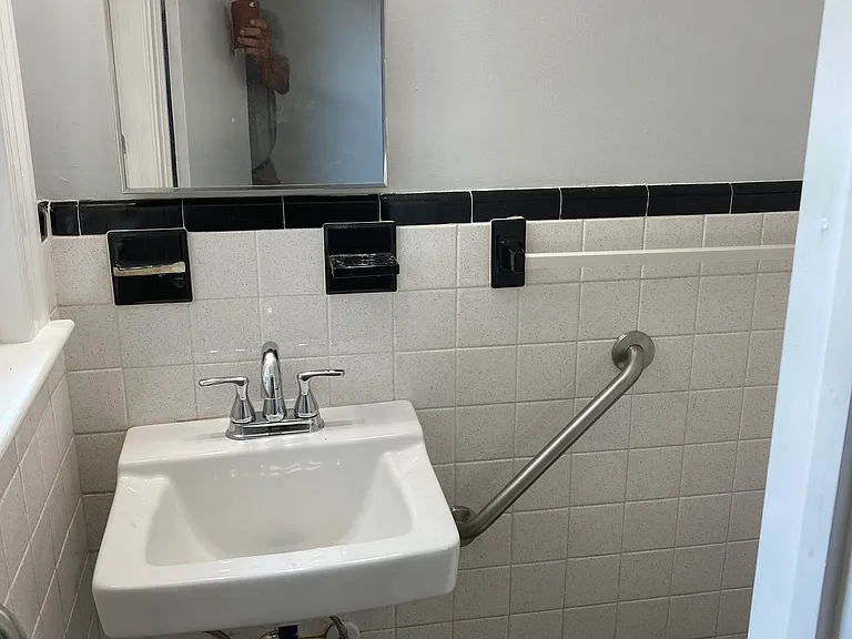522 New Bern St SE — Photo 11