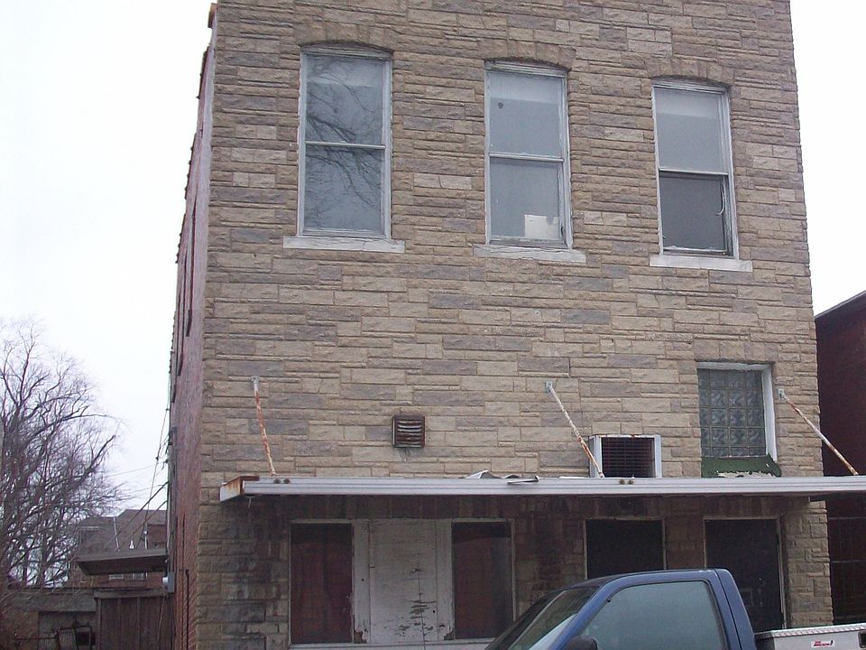 1st image of 1823 N Taylor Ave