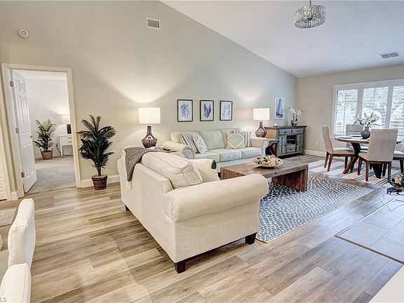3rd image of 408 Courtside DR #D203