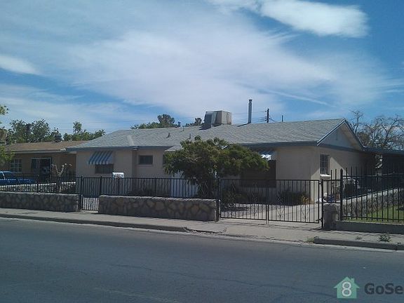 3rd image of 8920 Diana Dr