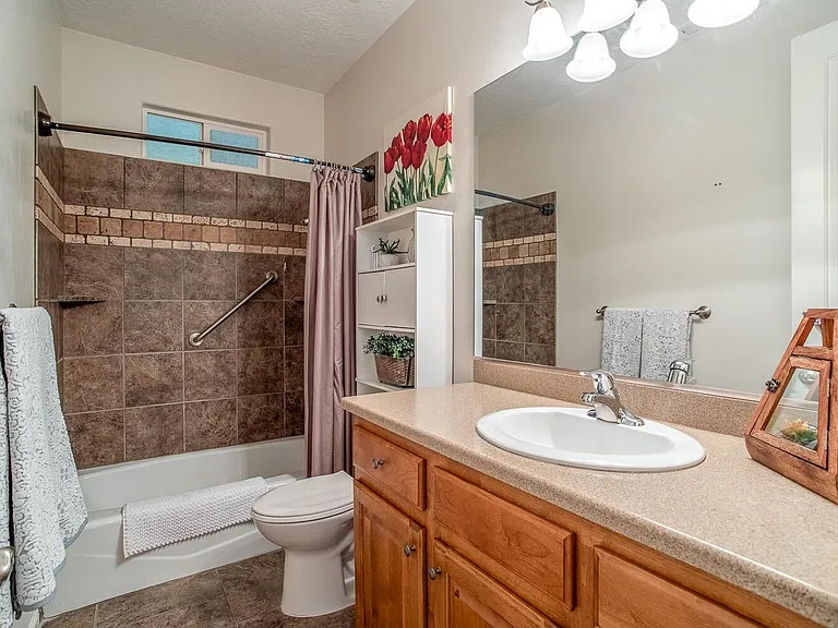 1788 S 140 W — Photo 22