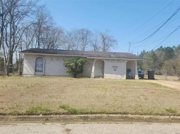 6206 Sawston Rd, Montgomery, AL 36116