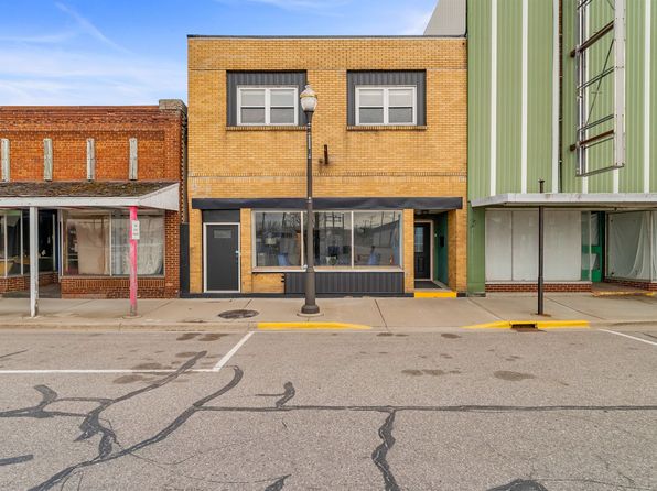 236 N Center St, Sebewaing, MI 48759