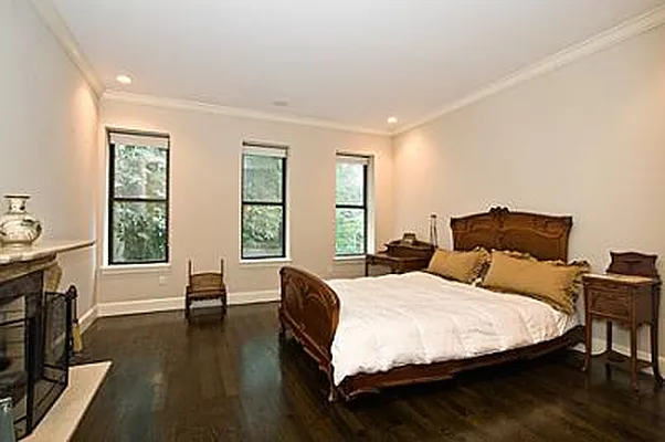 Sold by Corcoran | media 17