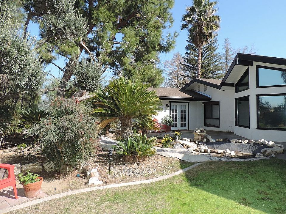 2nd image of 12148 Pony Express Ln