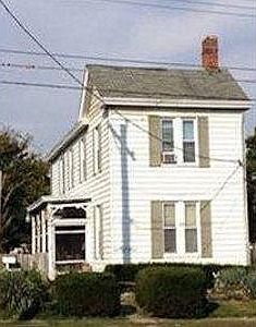 1st image of 7853 Hamilton Ave