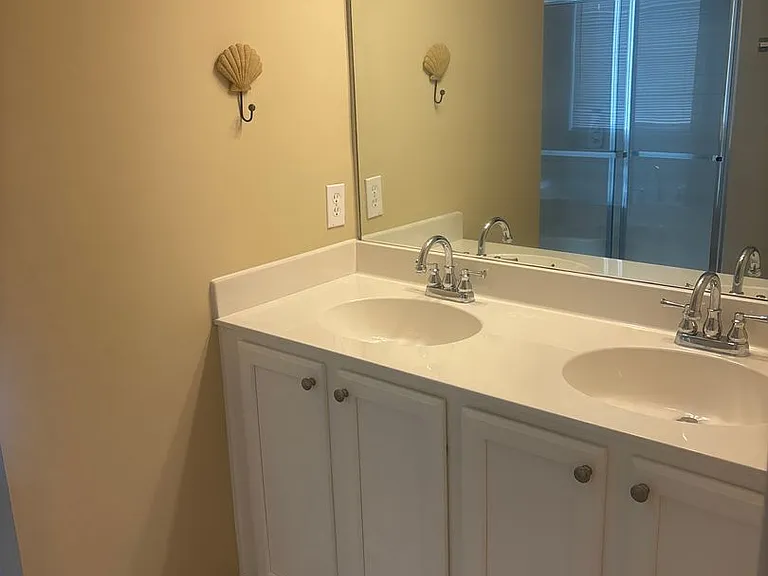 2155 Blakers Blvd — Photo 30